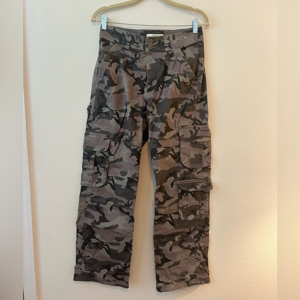 Abercrombie Camo Cargo Pants